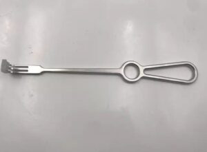 MUSCLE RETRACTOR