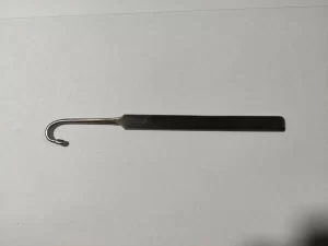 Spay Hook – Stainless Steel Veterinary Ovariohysterectomy Instrument (Spaying Tool)